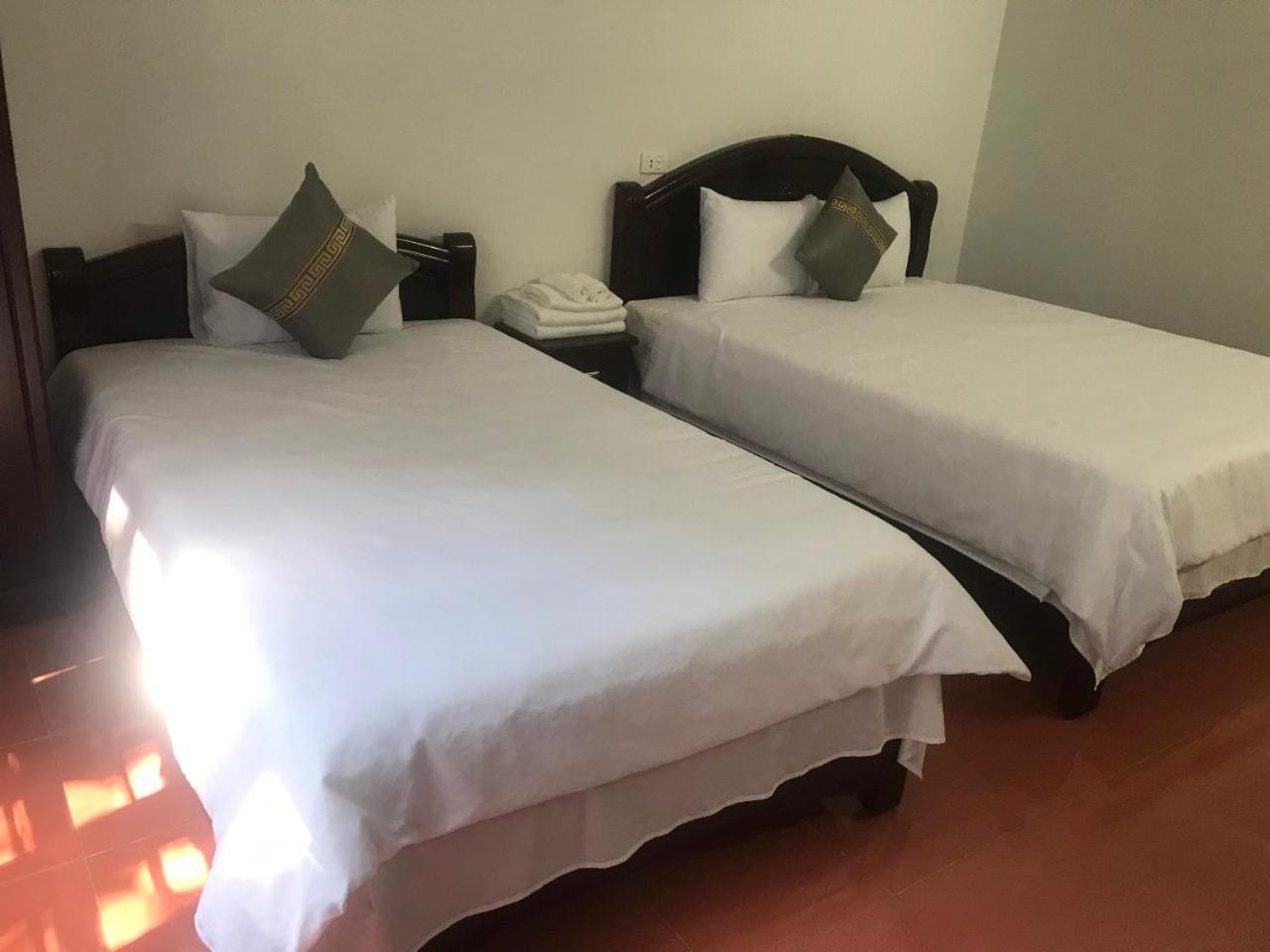 Anh Anh Hotel Bac Ha  Exteriör bild