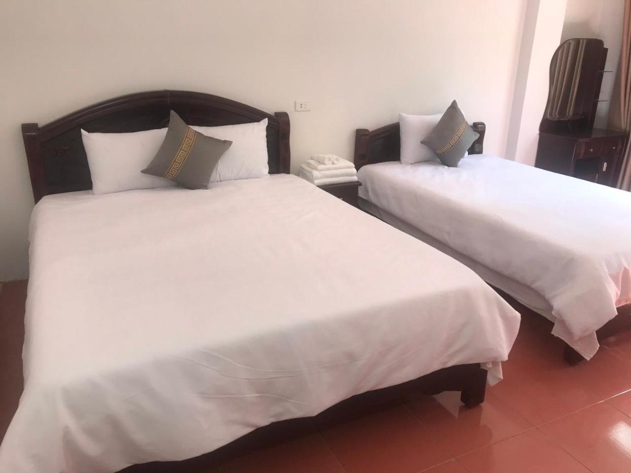 Anh Anh Hotel Bac Ha  Exteriör bild