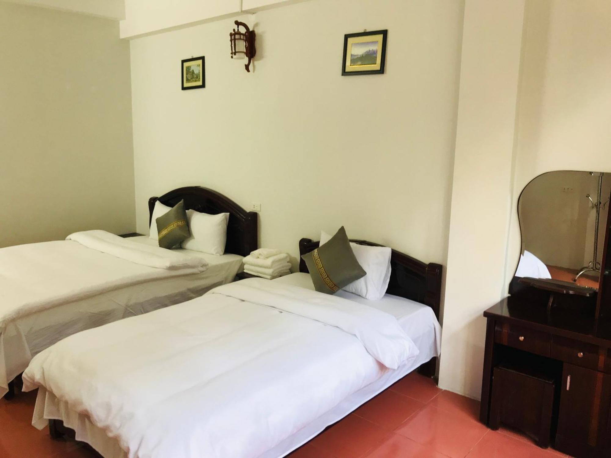 Anh Anh Hotel Bac Ha  Exteriör bild