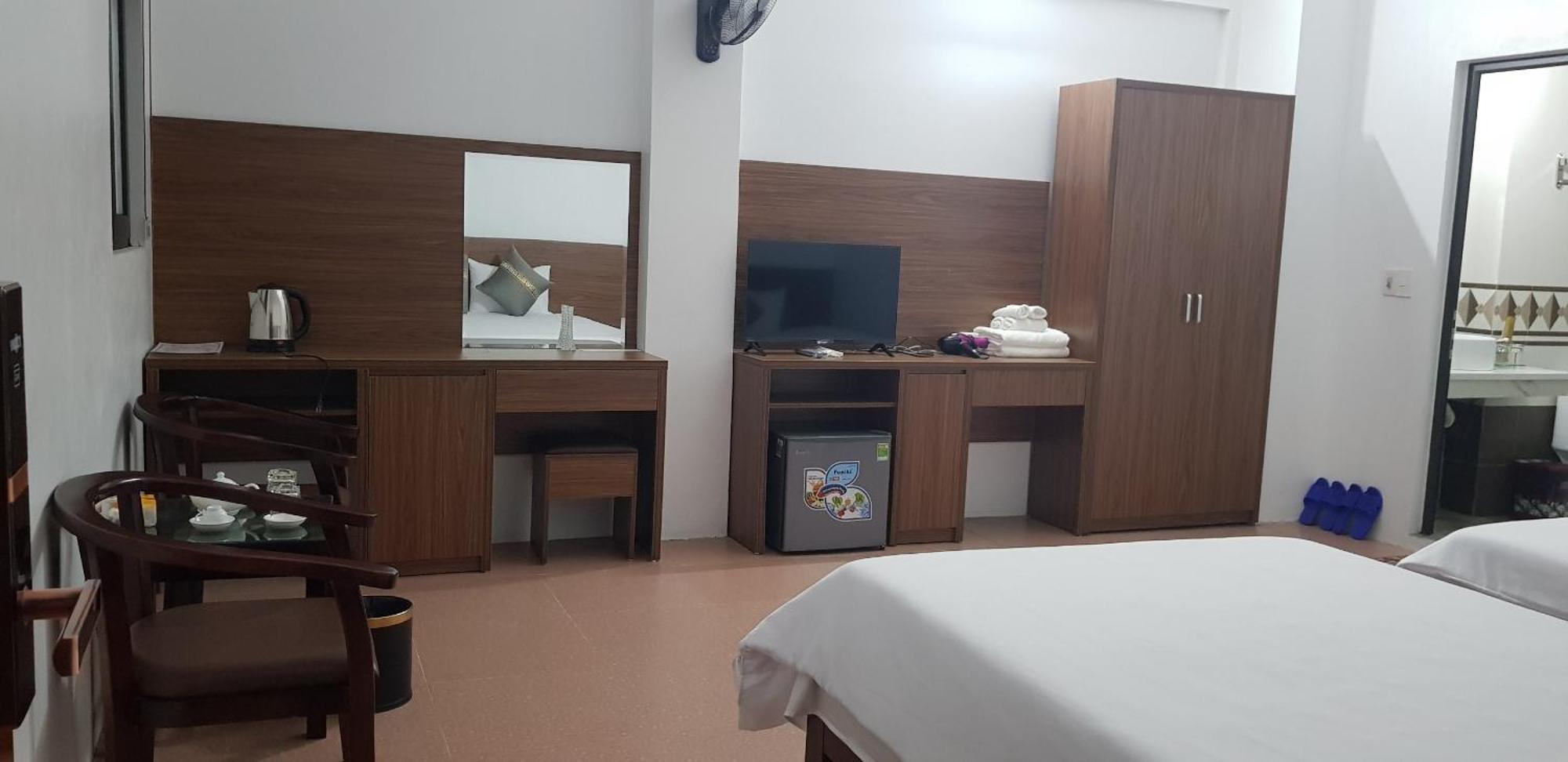 Anh Anh Hotel Bac Ha  Exteriör bild