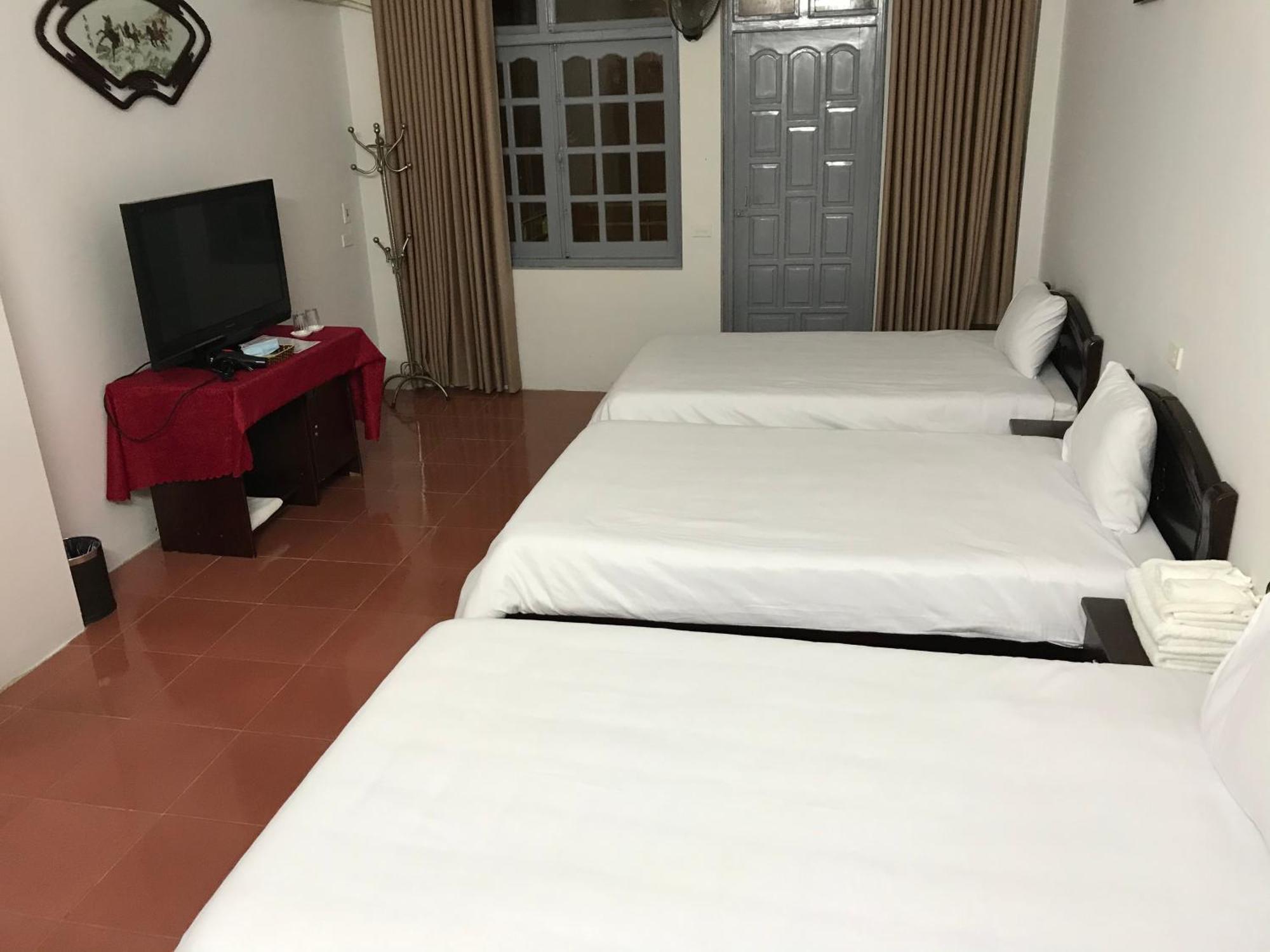 Anh Anh Hotel Bac Ha  Exteriör bild