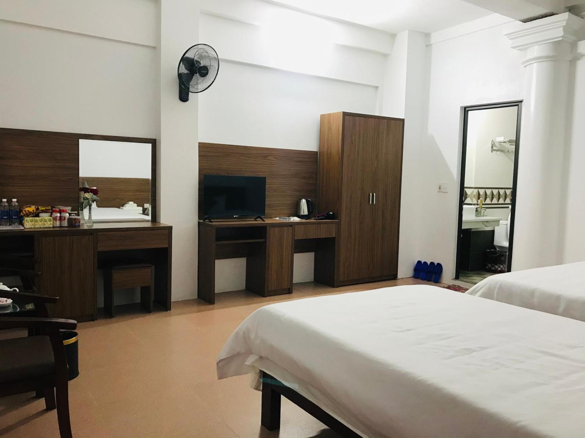Anh Anh Hotel Bac Ha  Exteriör bild