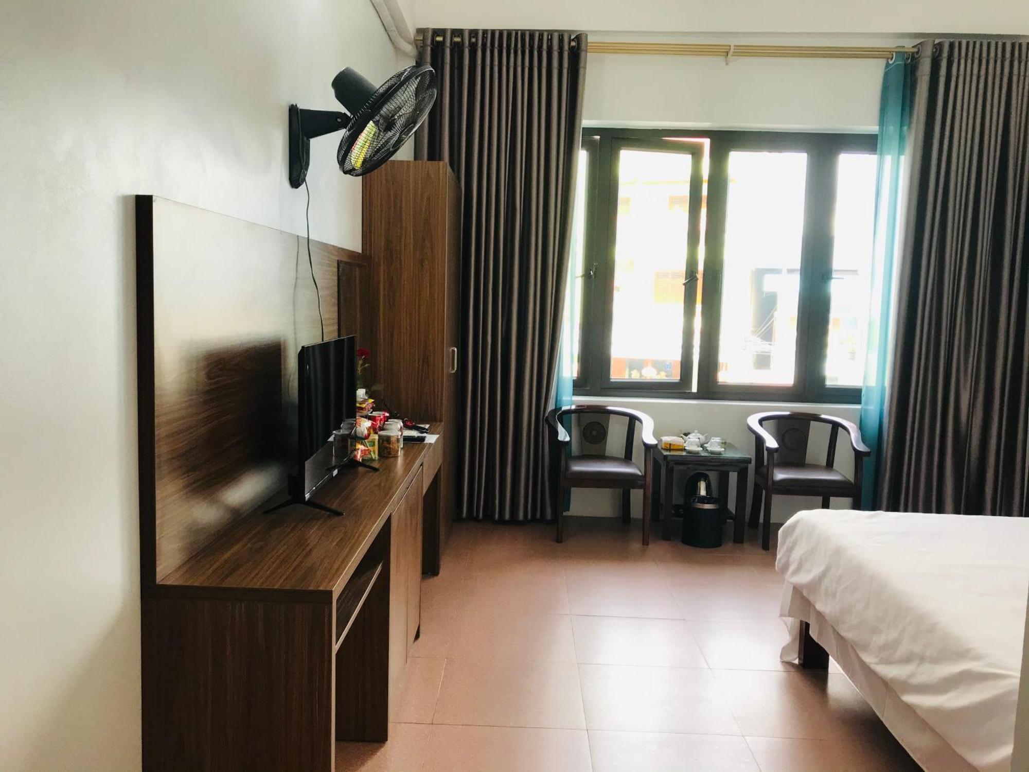 Anh Anh Hotel Bac Ha  Exteriör bild